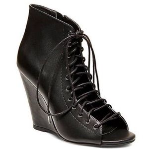 Steve Madden Staanton Lace Up Leather Wedge Sandals